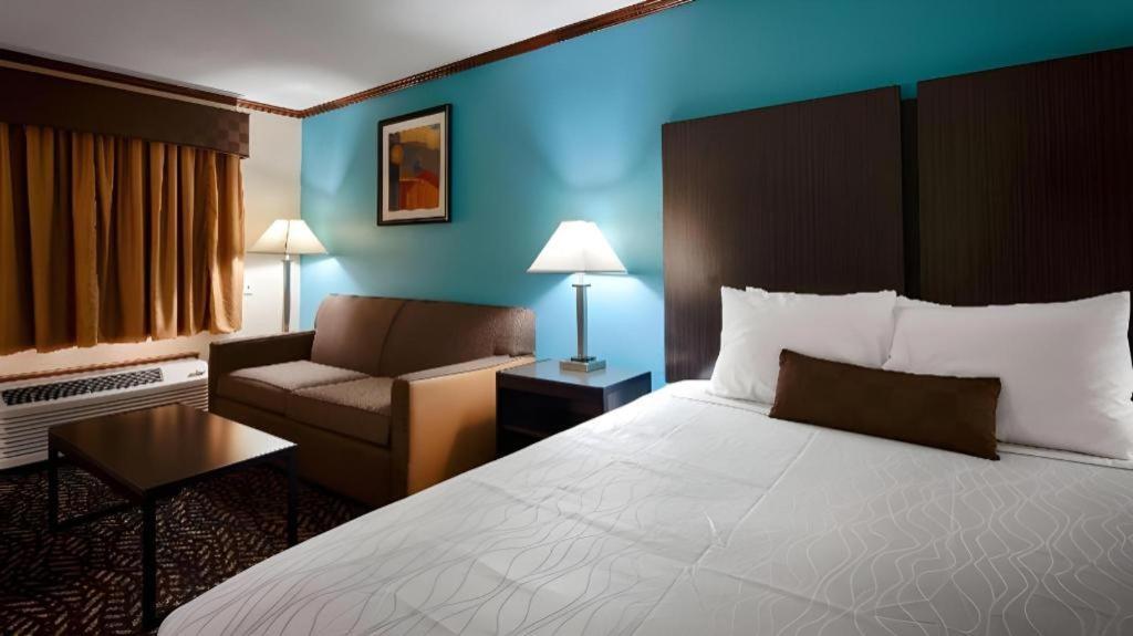 Best Western Fairwinds Inn Cullman Exterior photo