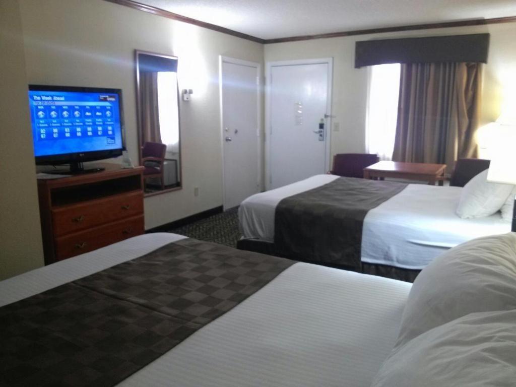 Best Western Fairwinds Inn Cullman Exterior photo